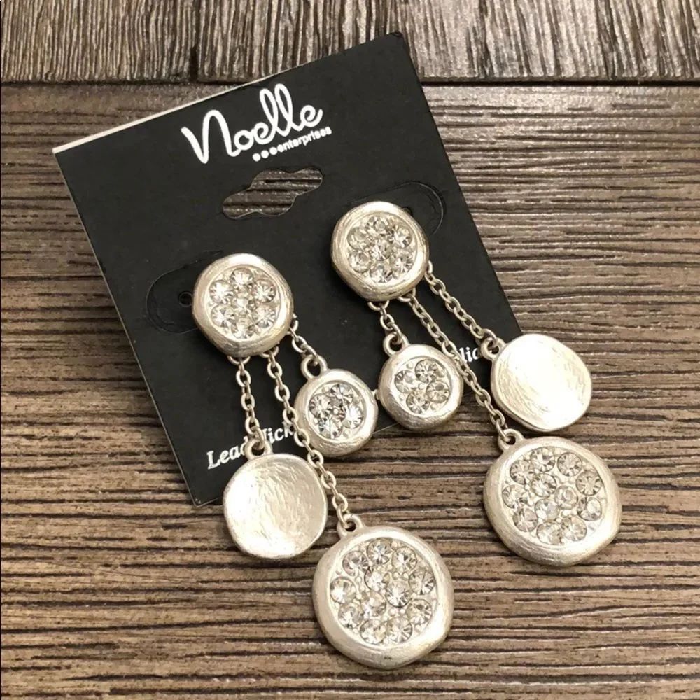 NWT Noelle Silvertone Discs with Rhinestones